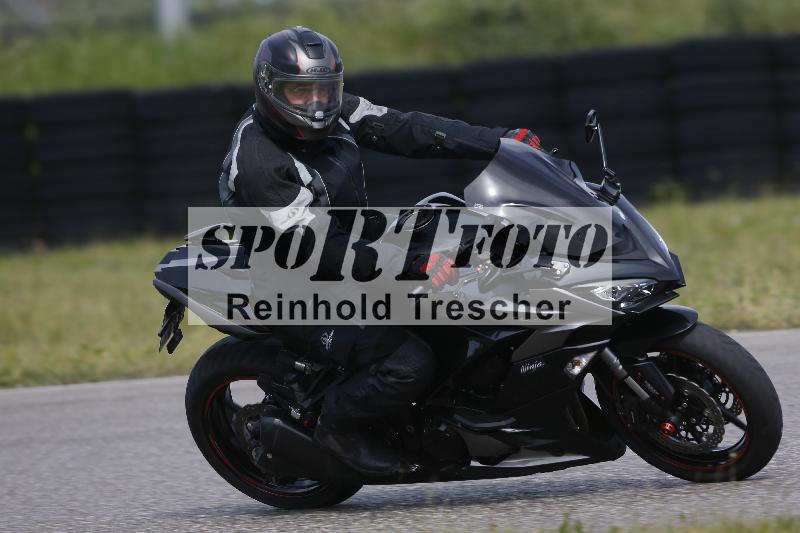 /Archiv-2024/17 01.05.2024 Speer Racing ADR/Schnuppertraining